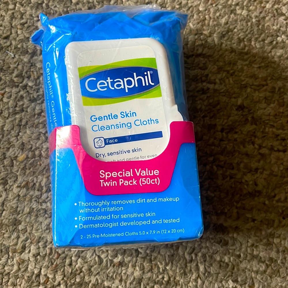 Cetaphil Makeup Wipes